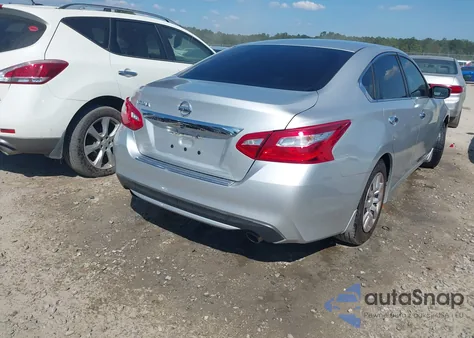 2017 Nissan Altima 2.5 S из США, поврежденный, VIN 1N4AL3AP0HC268460